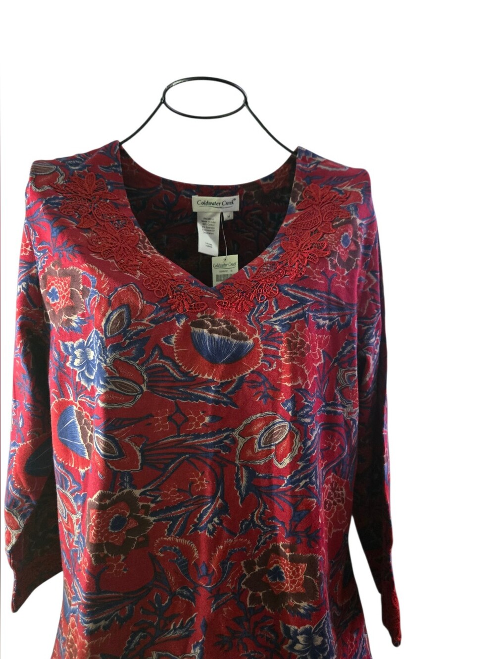 Coldwater Creek Red Floral Embroidered V-Neck Top Size Med
